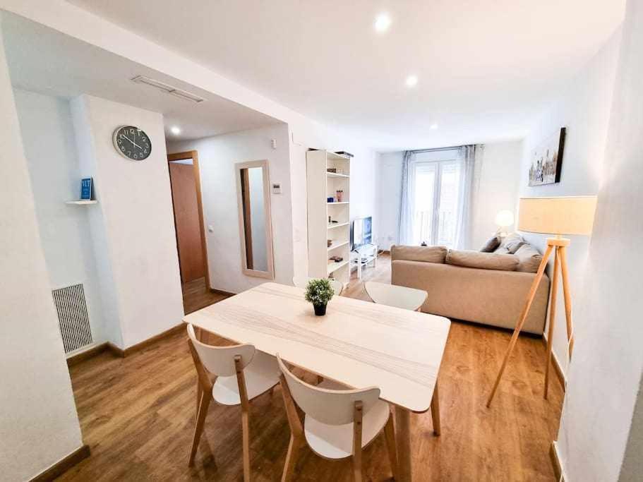 Temple Del Pilar Comotucasa Appartement Saragosse